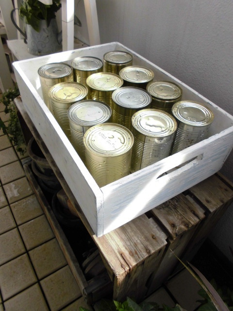 トマト缶をお急ぎで錆びさせる方法 Natural Gardening トマト缶をお急ぎで錆びさせる方法 Natural Gardening