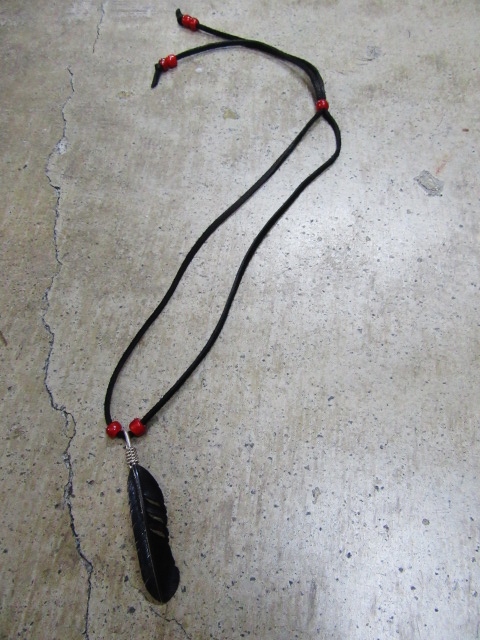 James Crowe FEATHER (黒羽)の行方と経過。。。!★?_d0152280_4535655.jpg