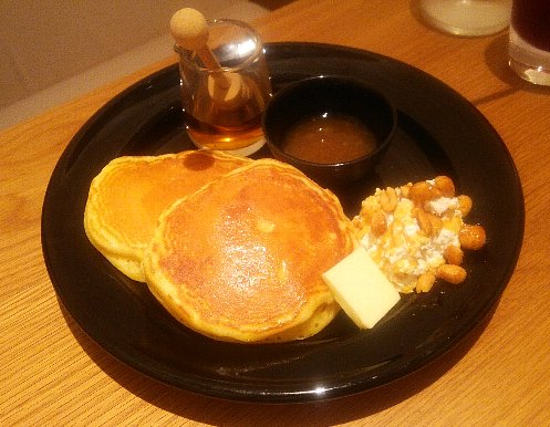 Chanoma 西宮ガーデンズのホットケーキ Monstera Cafe 働くママのお仕事と暮らし