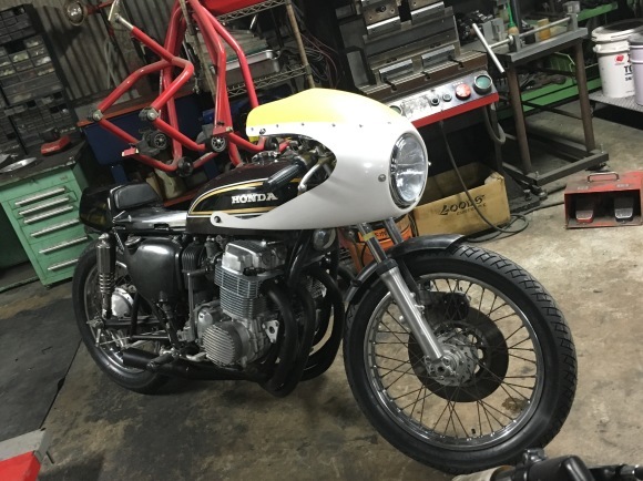 CB750FOUR ロケットカウル_a0139843_20223684.jpg