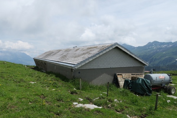 e0356046_04224904.jpg
