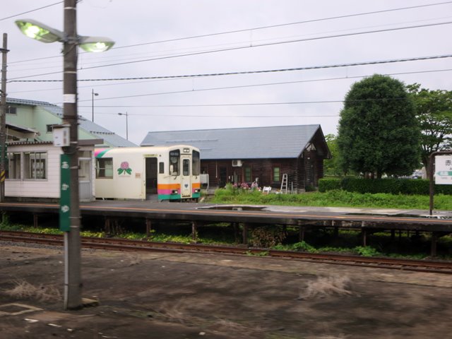 【大人の休日倶楽部パス旅1日目】山形からつばさで帰宅_b0009849_12172056.jpg
