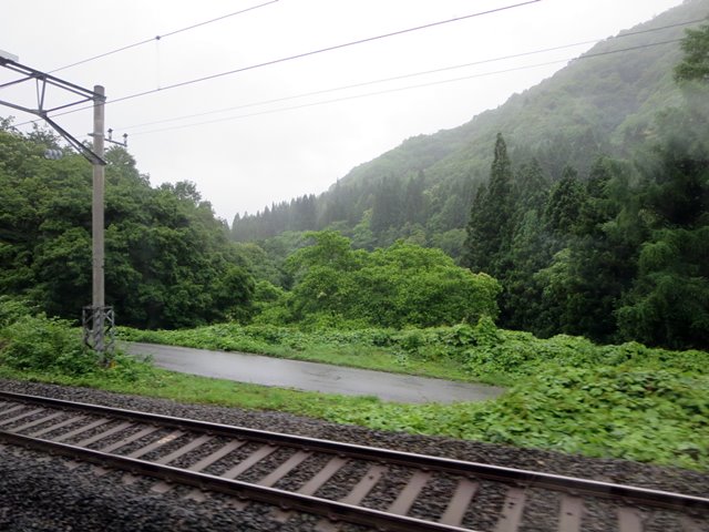 【大人の休日倶楽部パス旅1日目】山形からつばさで帰宅_b0009849_12233093.jpg