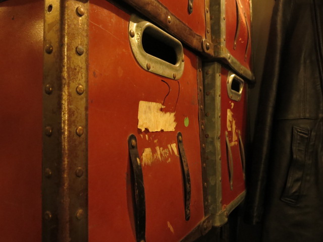 \"SUROY CARTON METAL BOX MADE IN FRANCE\"ってこんなこと。_c0140560_8254070.jpg