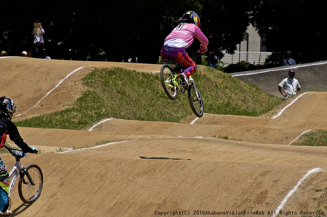 ２０１６　第３３回全日本BMX選手権大会VOL9：予選その２_b0065730_1831616.jpg