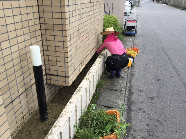 2t 弱のごみ・・・_f0031037_19483059.jpg