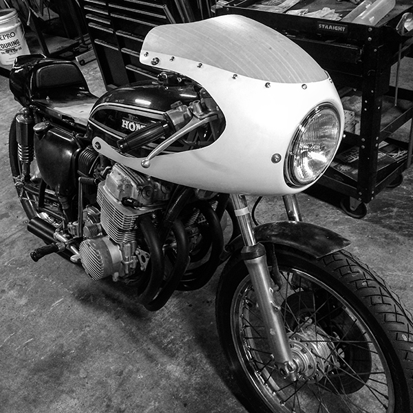 HONDA CB750 カフェレーサー_e0182444_19204674.jpg