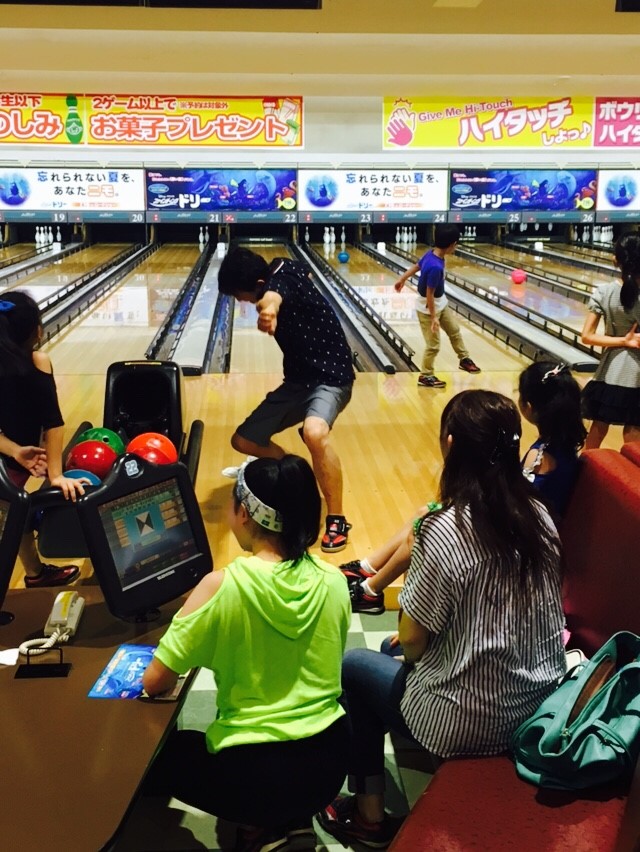 第4回 ファミリータイズ ボーリング大会_f0065444_18194570.jpg