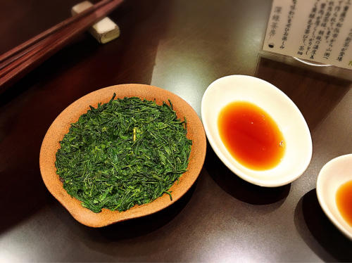 深緑茶房_e0292546_07243163.jpg