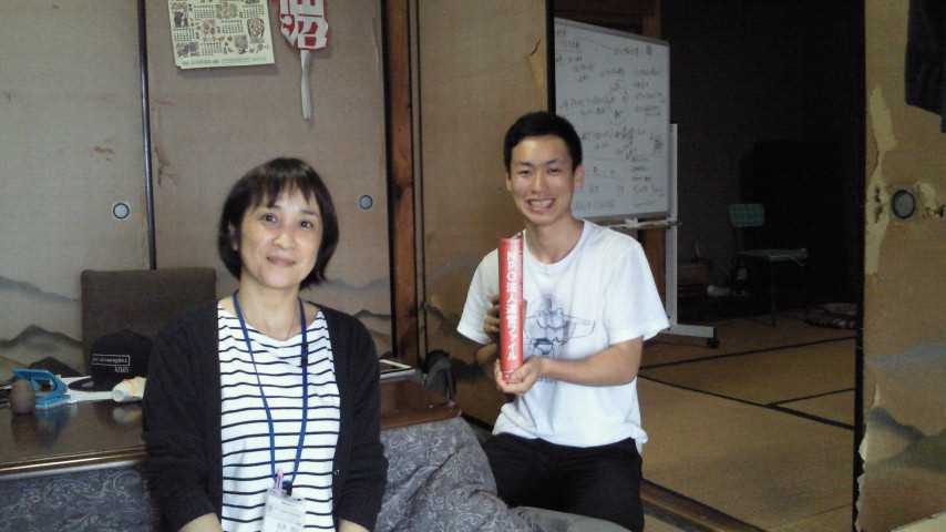 f0006215_8291240.jpg