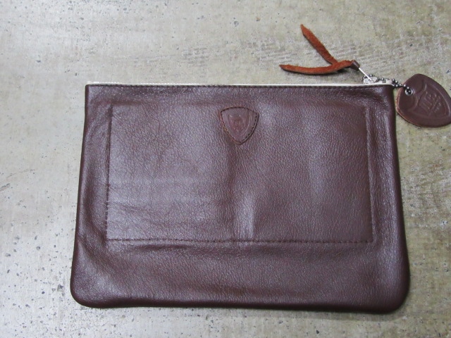 HTC ・・・ ONE STUDS LEATHER BRIEF CASE & 其れに合うSET!でのSLOW BAG!♪!_d0152280_20344182.jpg