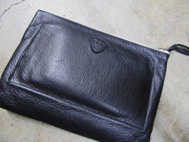 HTC ・・・ ONE STUDS LEATHER BRIEF CASE & 其れに合うSET!でのSLOW BAG!♪!_d0152280_2037482.jpg