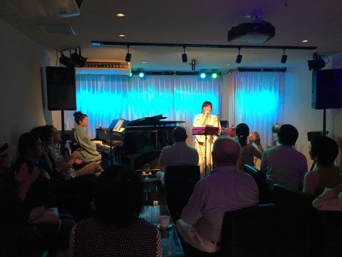 Jazzlive comin 本日は貸し切り営業です。_b0115606_12240704.jpeg