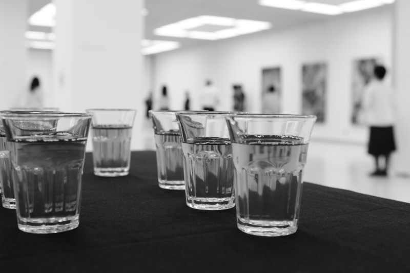 アーティスト、そして茶会_b0220318_19451466.jpg