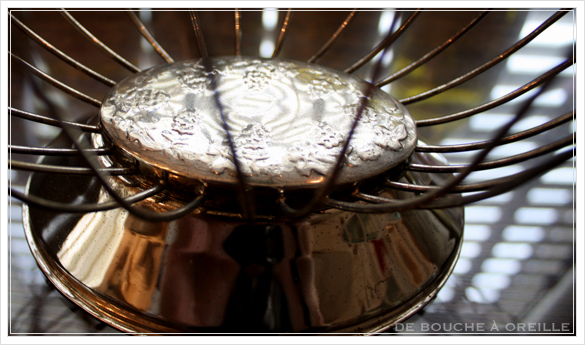 porte bouteille アンティークのパニエ ボトルバスケット_d0184921_14283762.jpg