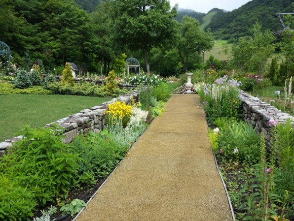 e0294894_12085530.jpg