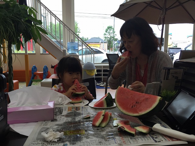 7月10日 日曜日 トミ店のニコニコブログ! ランクル200ディーゼル納車☆_b0127002_18423574.jpg