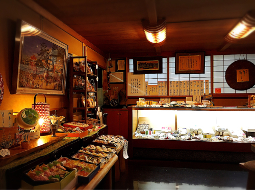 和菓子処 長栄堂(ちょうえいどう)_e0292546_06231982.jpg