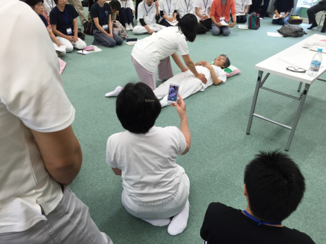 母校浪越・日本指圧専門学校 同窓会 指圧治療実技研修会_a0112393_22122470.jpg