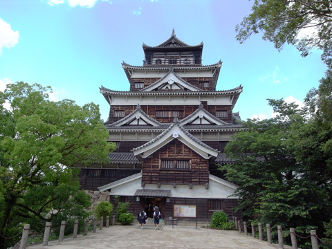 戦国散歩~広島城_b0145843_2020111.jpg