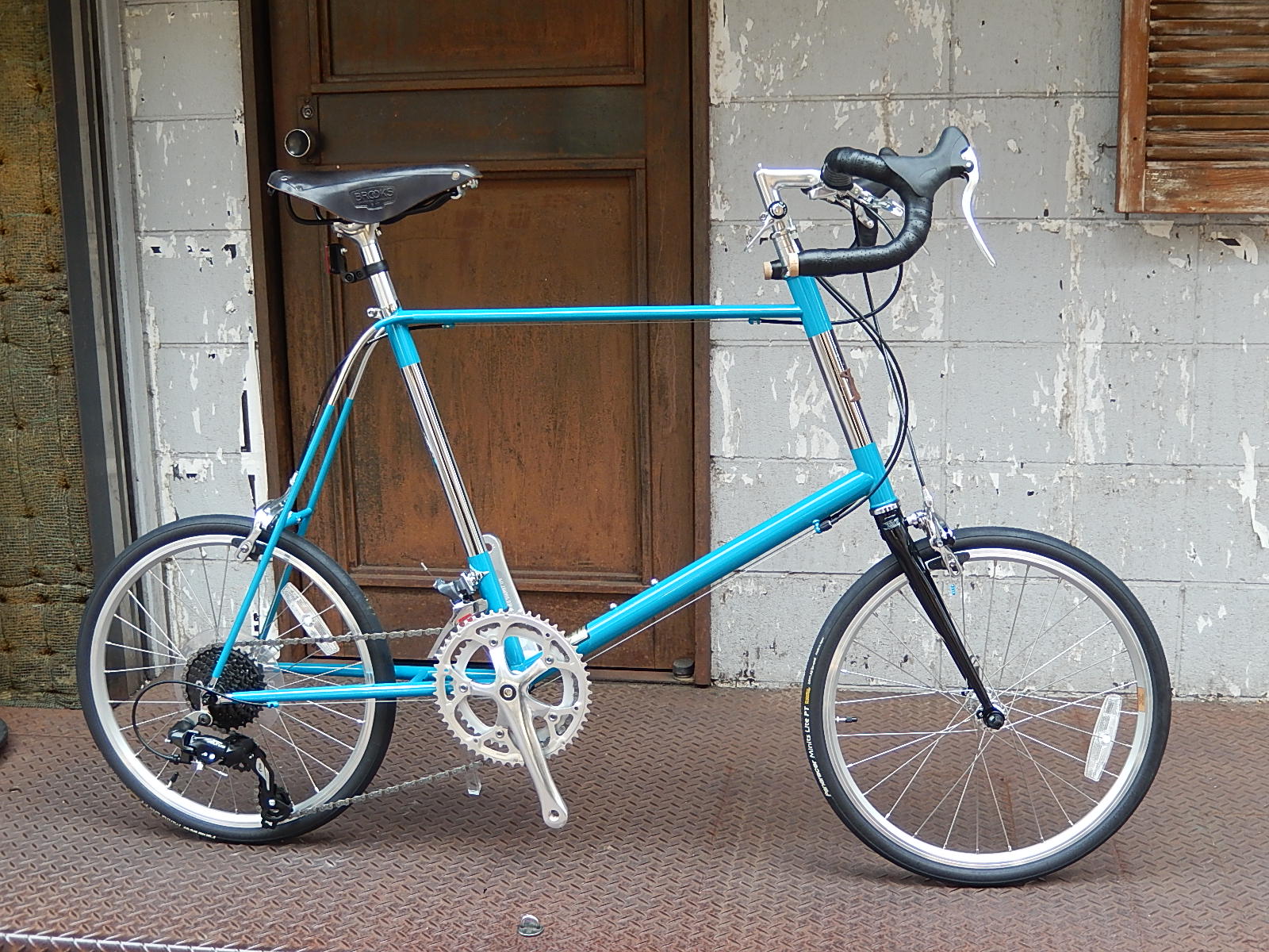 B-ant 406steel ラス1_e0188759_15524782.jpg