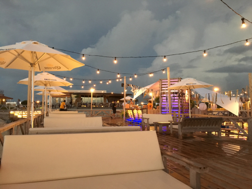 corona sun sets ⭐️ お気に入りすぎる海沿いカフェ_c0151965_00185838.jpg
