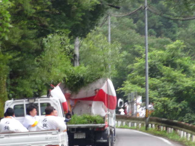 f0231709_22495.jpg