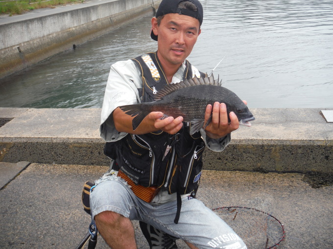 １泊２日の釣り旅行(^_^)_d0249266_18302910.jpg