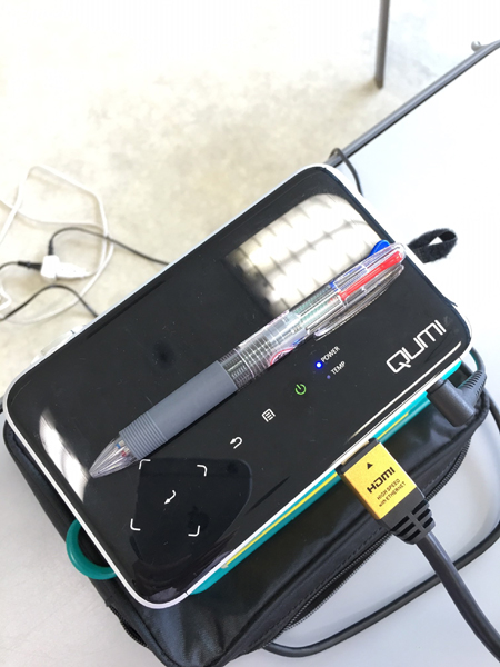 超小型プロジェクターの登場でプロジェクターは持ち運べる時代に!_e0171573_2132118.jpg