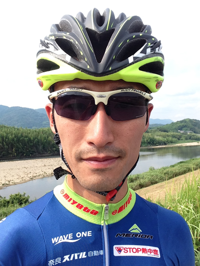 金栄堂サポート:シエルヴォ奈良・山下貴宏選手アイウェアインプレッション!_c0003493_845528.jpg