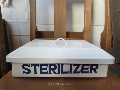 ホーロー　消毒器 STERILIZER_e0243096_18201196.jpg