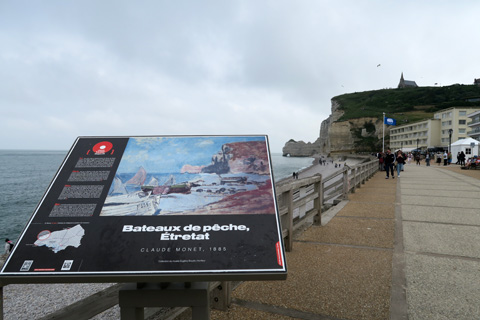 エトルタの白い断崖青い海、ノルマンディー_f0234936_2455730.jpg