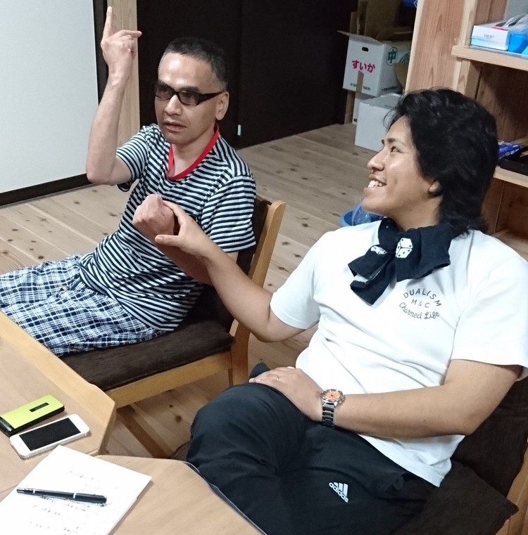 開所しましたよ。。。。。。_f0065444_12253743.jpg