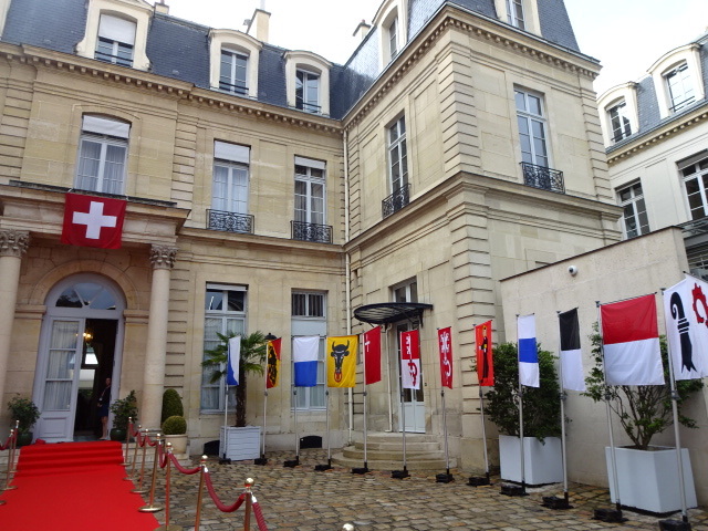 サマーパーティ＠スイス大使館（パリ） Soiree estival a Ambassade de Suisse Paris_d0347869_22104388.jpg