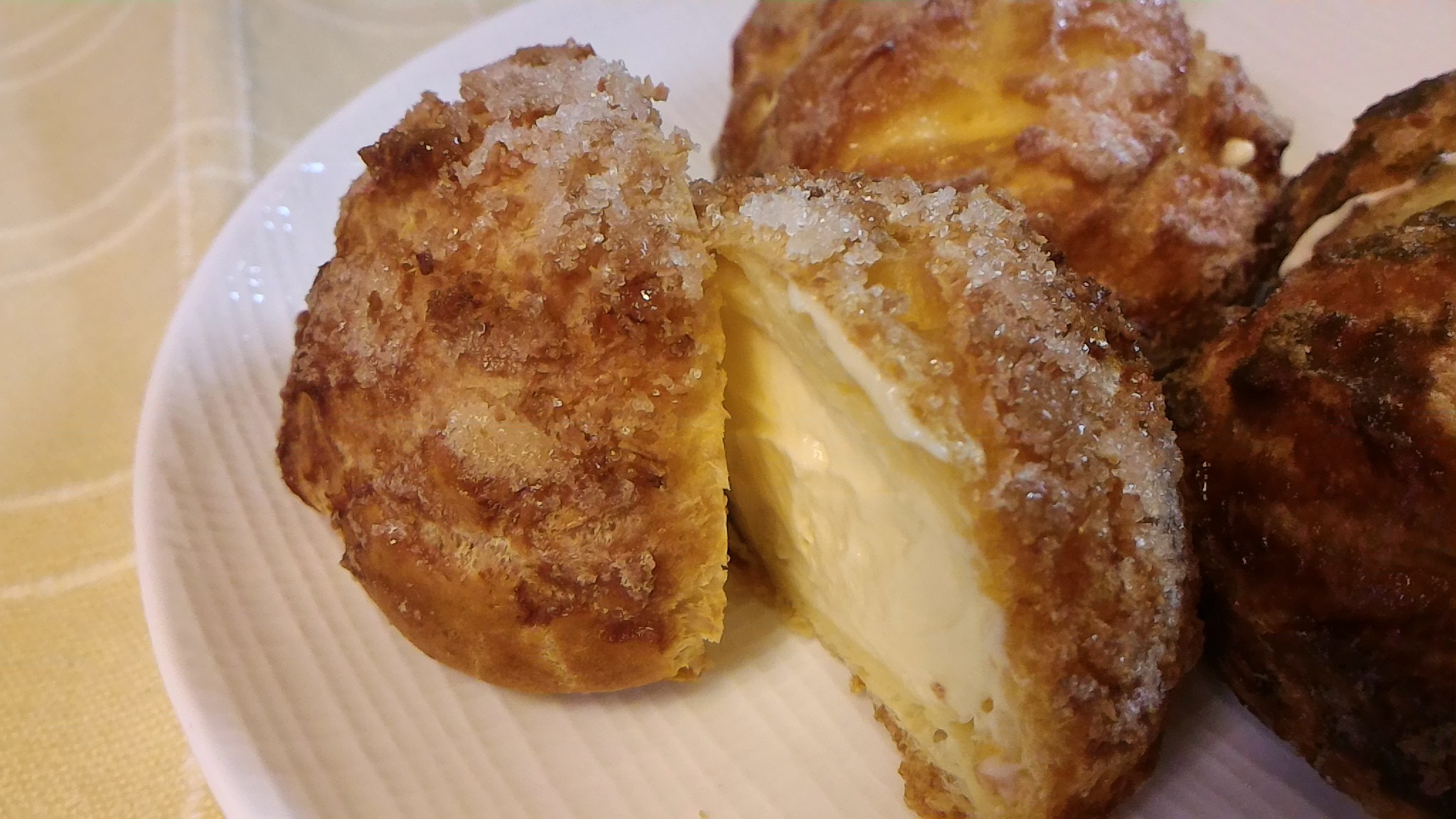 色々な味のシュー カンパニュラ メディウム Meenaの日記