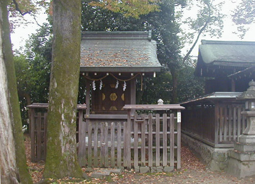 ●神社の造形―衣手神社_d0053294_1443414.jpg