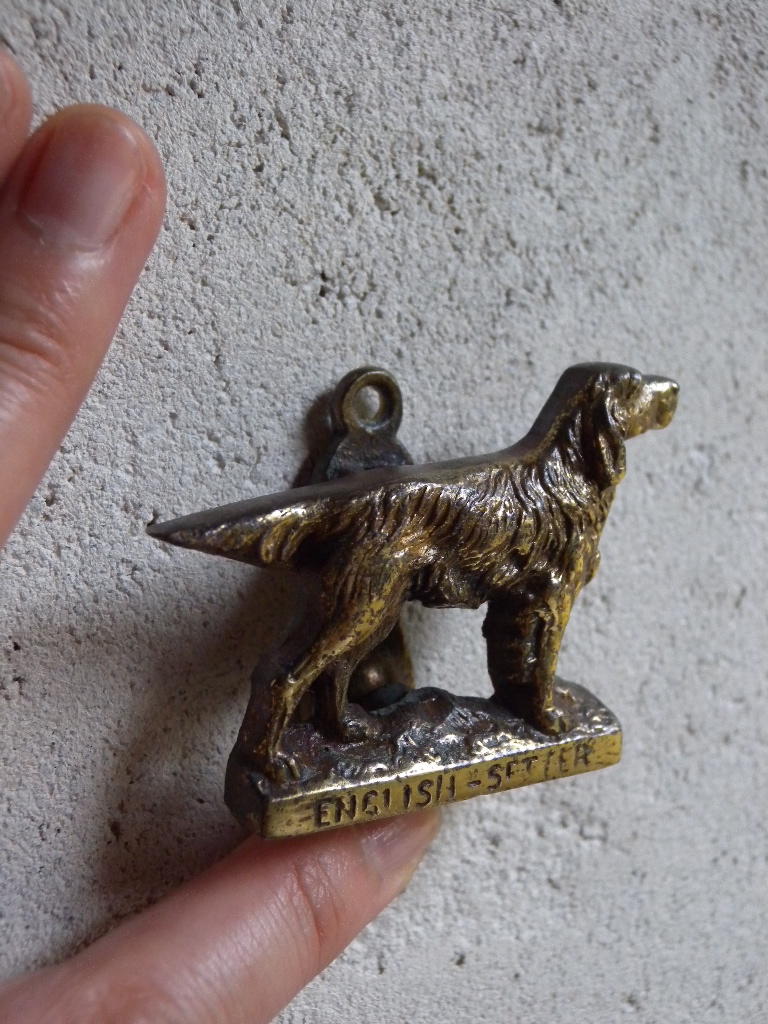 Door Knocker 　犬のドアノッカー　_b0113868_1912144.jpg