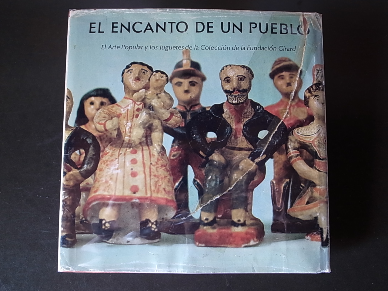 書 THE MAGIC OF A PEOPLE Alexander Girard ALEXANDER GIRARD/ THE MAGIC OF A PEOPLE - organ-online.com