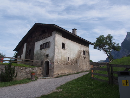 b0335256_23565580.jpg