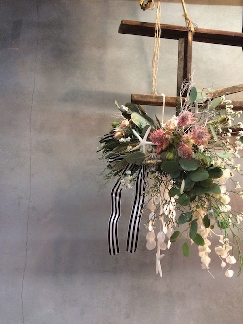 お花の教室(バンクシア*ブルーアイス*ユーカリ)_f0324766_16440361.jpg
