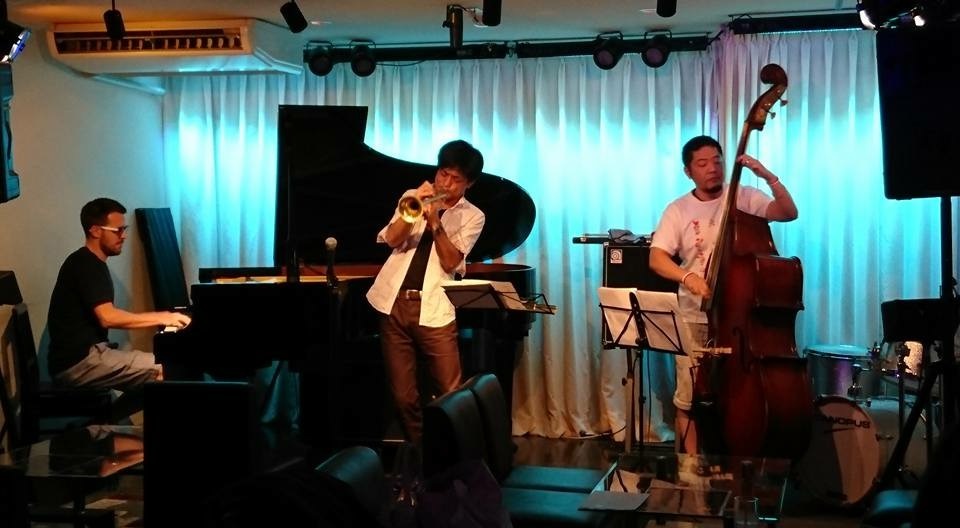 Jazzlive comin 広島 本日土曜日の催し_b0115606_13151750.jpeg