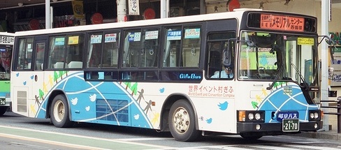 岐阜乗合自動車 三菱ふそうP-MP218M +三菱 ノーステップ車_e0030537_01223805.jpg