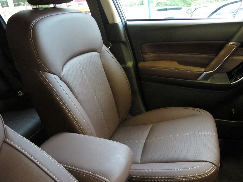スバルマガジンとフォレスターBrown Leather Selection_f0076731_21521756.jpg