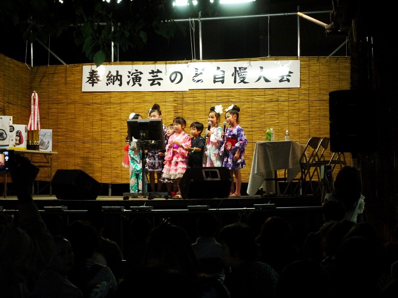 　　志摩神社の夏祭り_b0093754_2072225.jpg