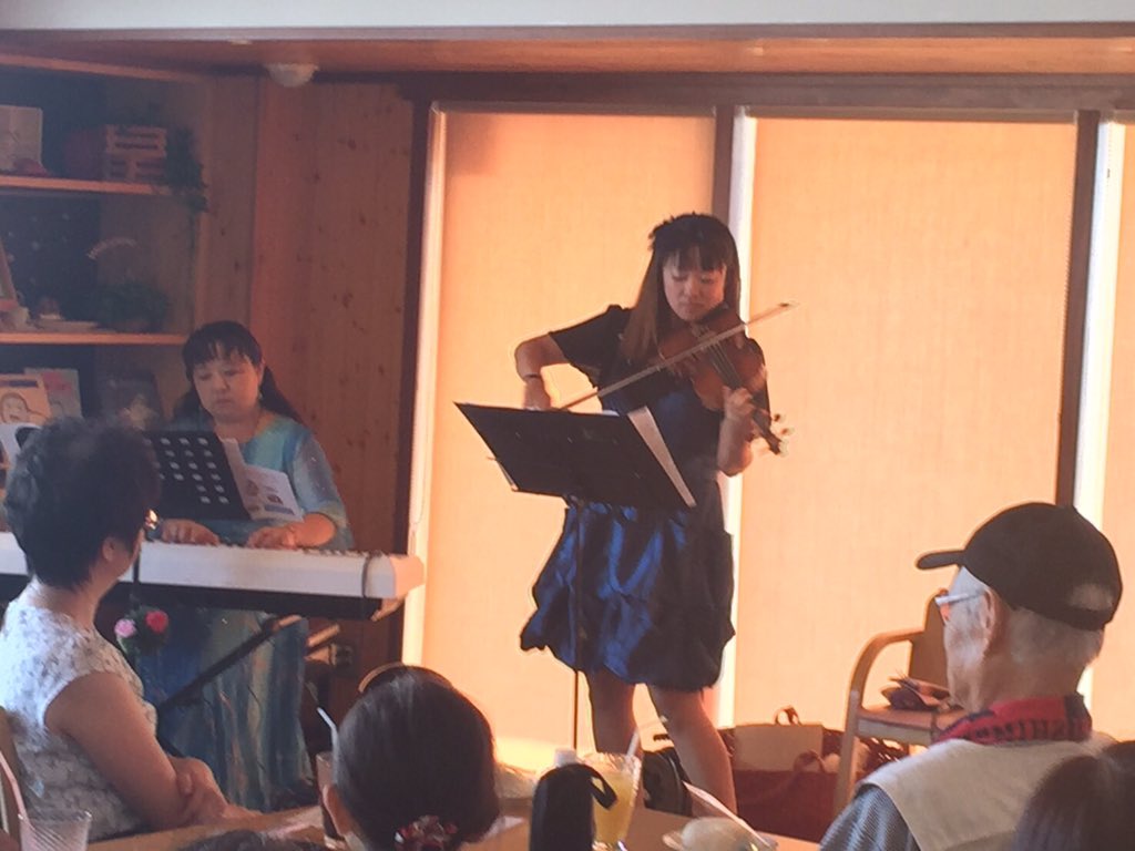 メープルけやき サマーコンサート♪_f0109257_101874.jpg