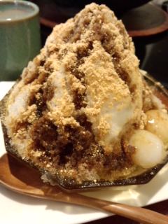 西早稲田 茶々工房のかき氷 黒みつきなこ 東京ライフ