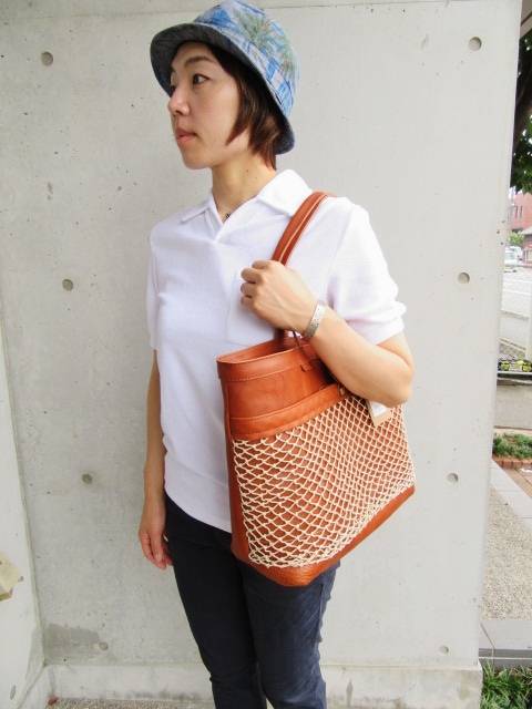 注目のPILE 素材★ FRED PERRY (LAUREL LINE) ・・・ WHITE PILE SKIPPER POLO!♪!_d0152280_8392497.jpg