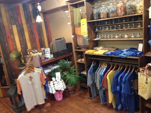 洋裁教室 『Work shopひとつ屋+cafe』がオープンしました☆_d0318597_21372849.jpg