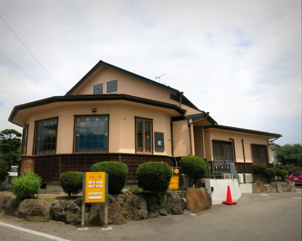 f0236260_048334.jpg