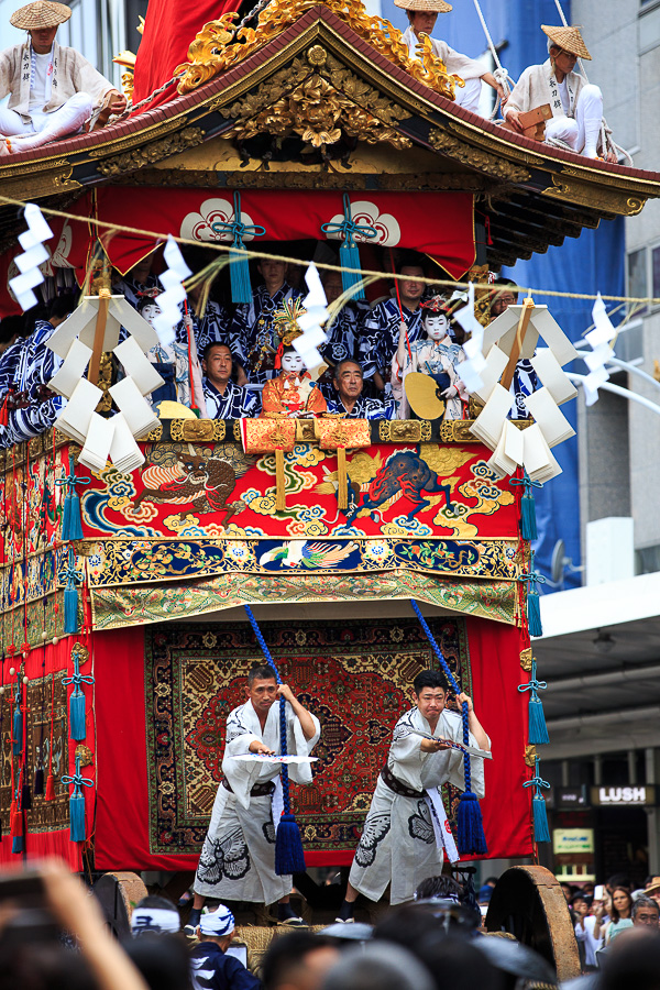 祇園祭2016！　～長刀鉾　注連縄切り～　_b0128581_19552139.jpg